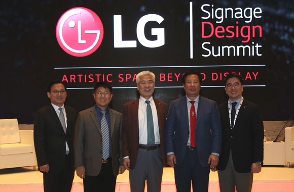 LG captivates the imagination of the MEA design community with revolutionary OLED signage