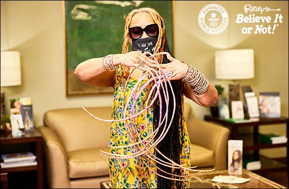 Long Fingernails Break Guinness World Records Title Before Cut