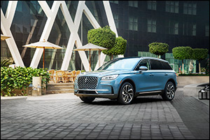 Lincoln Corsair: Your Personalized Stylish Small SUV