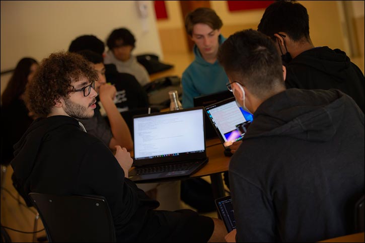 Carnegie Mellon University in Qatar launches landmark bachelor's degree in Artificial Intelligence