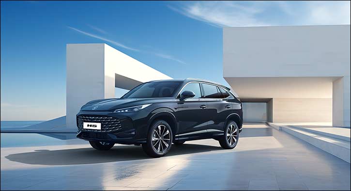 The New MG HS: A Bold Step in the Mid-Size SUV Segment