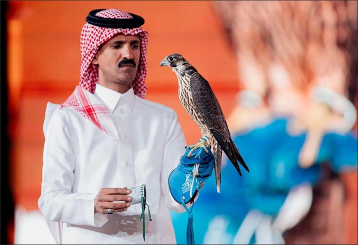 Two Falcons Sold for SAR156,000 on 24th Session of Saudi Falcons Club Auction